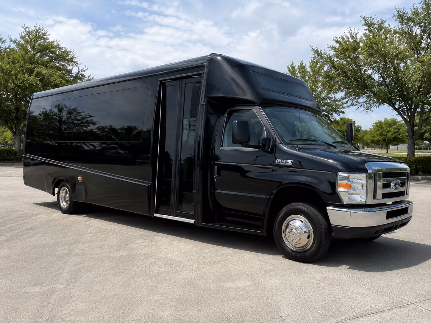 conway get your employees to work on time with a conway charter bus
