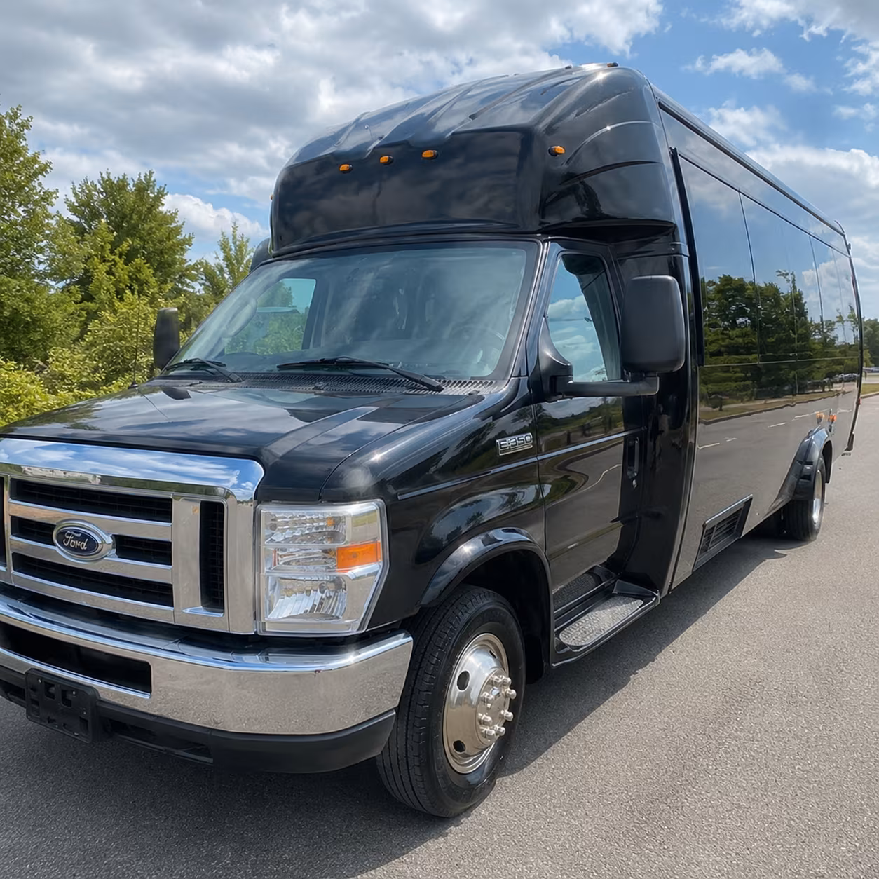 find your jonesboro prom party bus transportation here