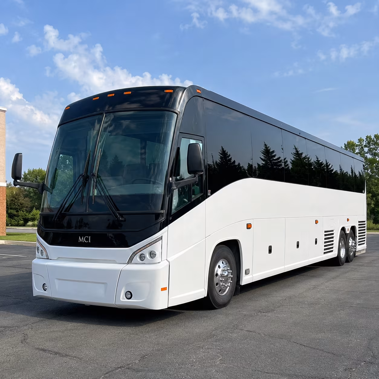 little rock get the whole group to the dance with little rock prom transportation