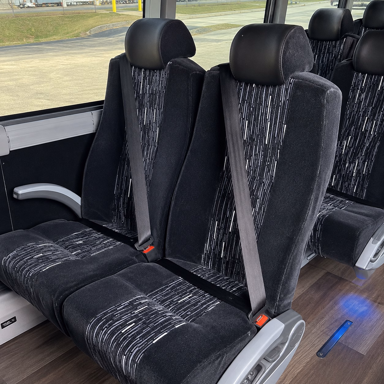 little rock school bus rentals for field trips and class outings