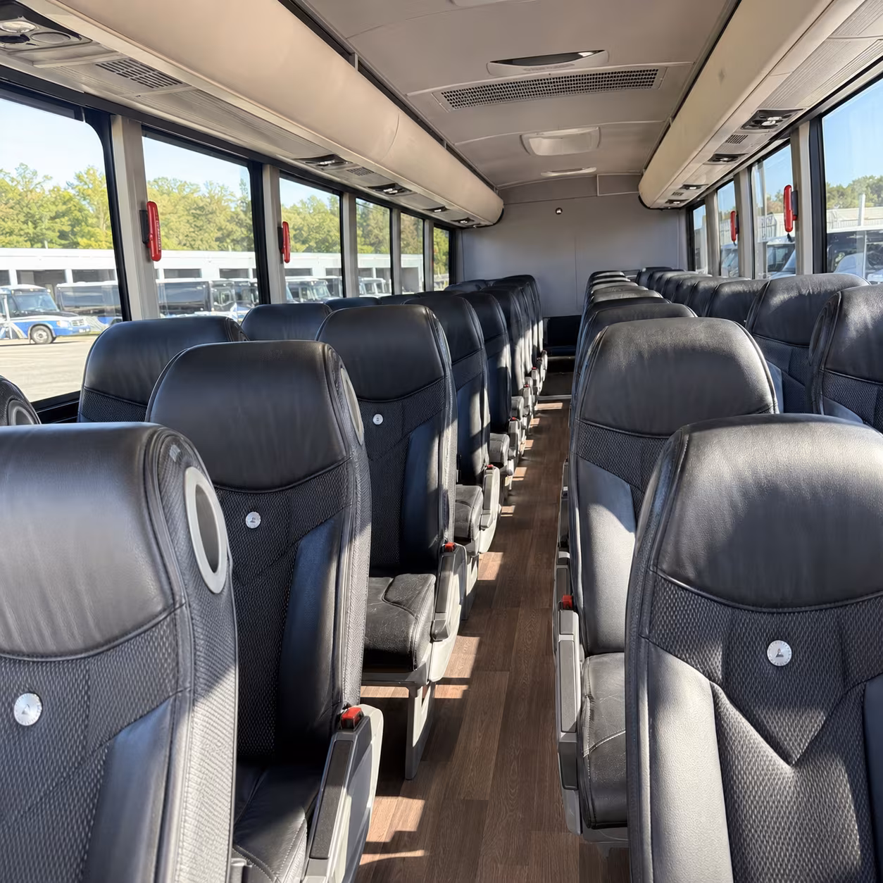 memphis private charter bus transportation for memphis events