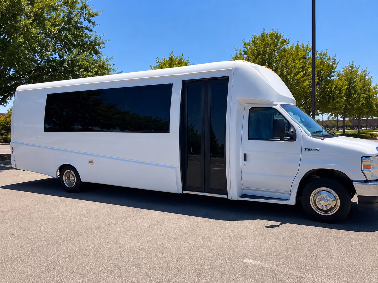 party bus trips to beale street memphis tennessee