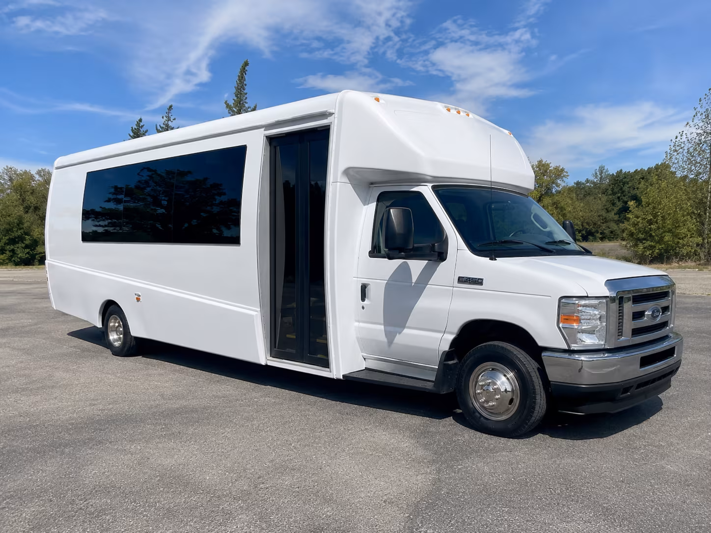 party buses for jonesboro concert nights out