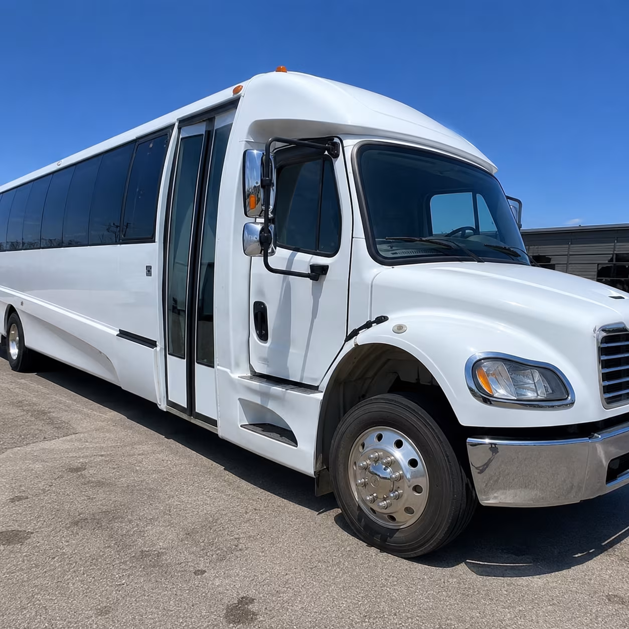southaven professional shuttles for southaven employees