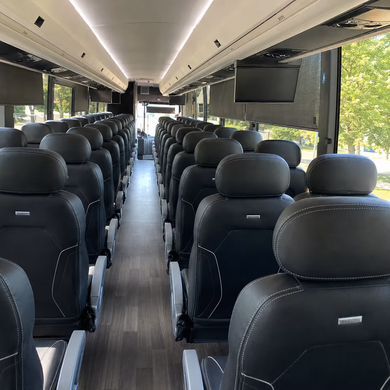 use jonesborocharterbuscompany com to compare concert bus rentals in jonesboro